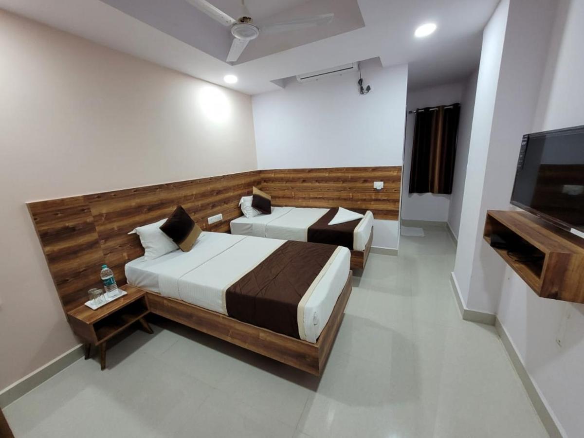 Hotel Prime Jubilee Hyderabad Exterior foto