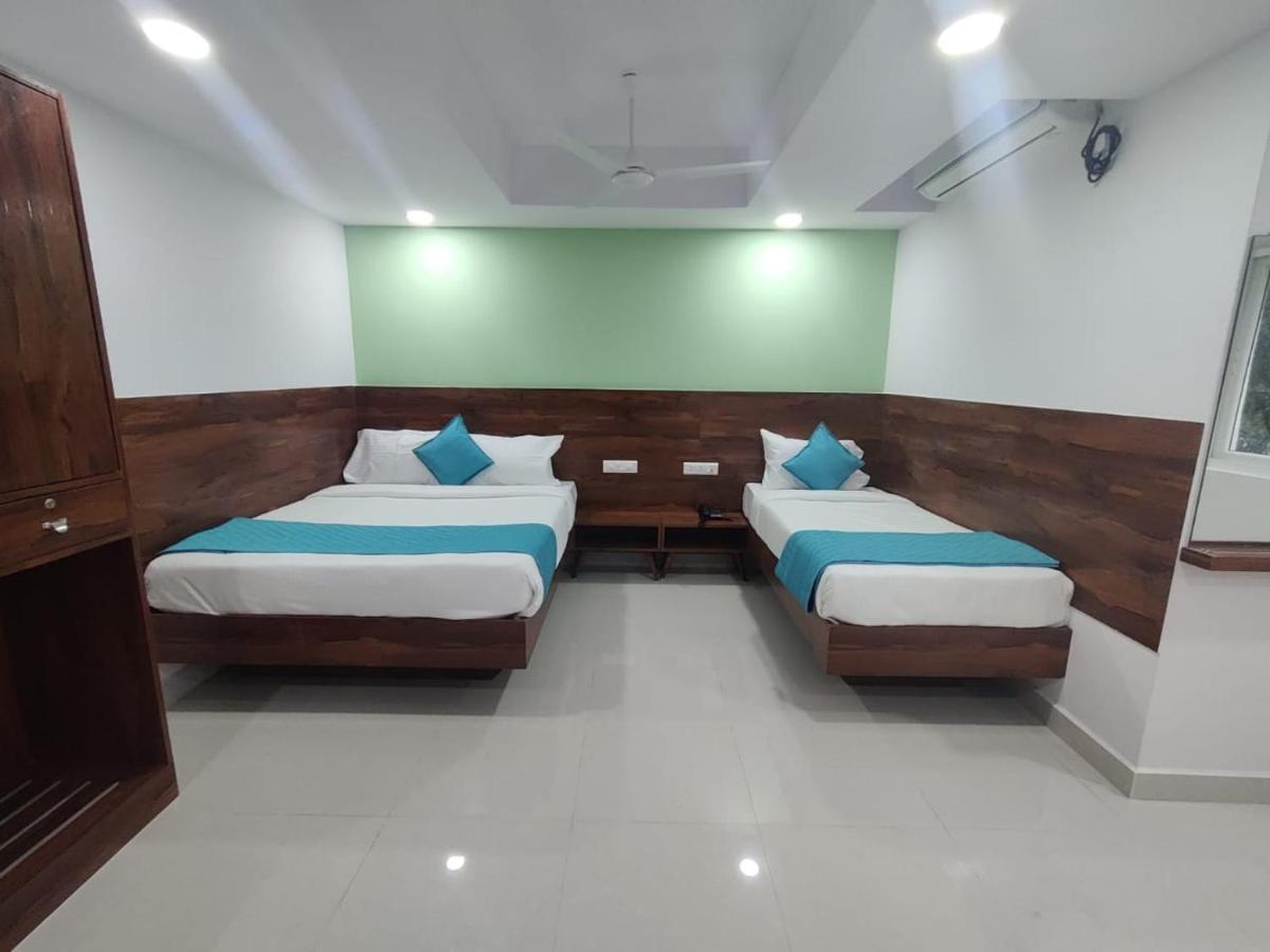 Hotel Prime Jubilee Hyderabad Exterior foto